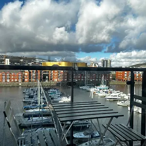  Apartment Coastline Nearby The United Kingdom